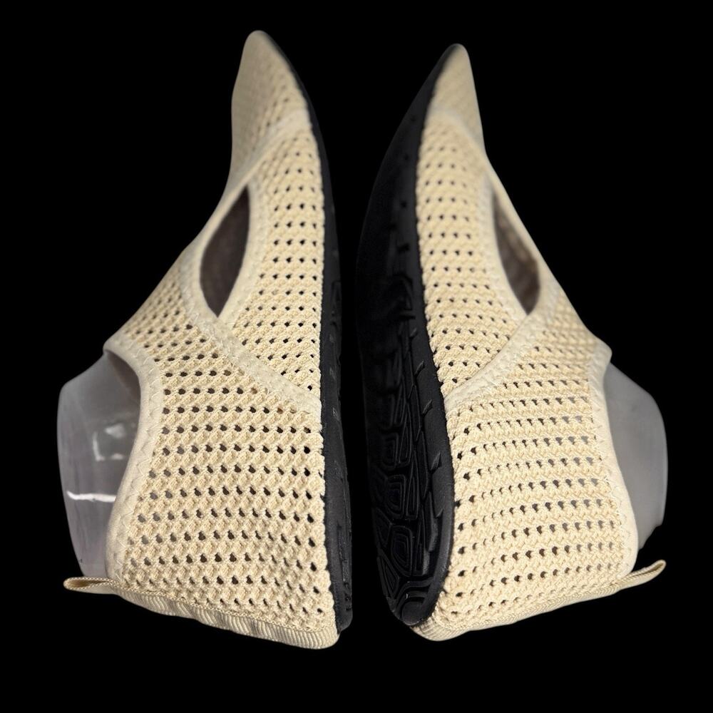Water Shoes Womens Sz 9 Beige Mesh Barefoot Aqua Festival After Party Comfort - Picture 6 of 8